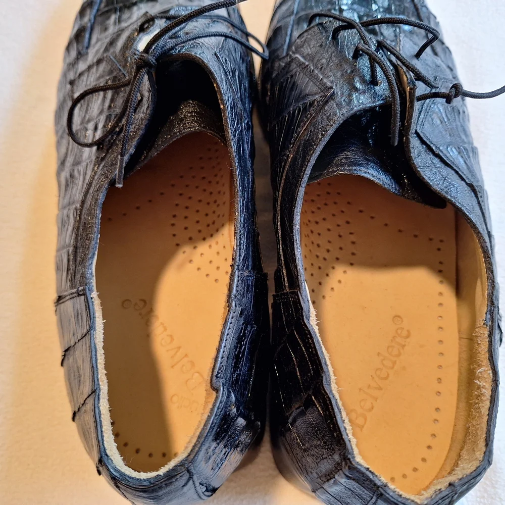 Classic Black Textured Men's Oxfords - Picture 5 of 6